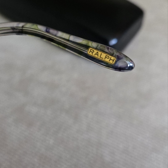 Ralph Lauren Sunglasses - Picture 2 of 7